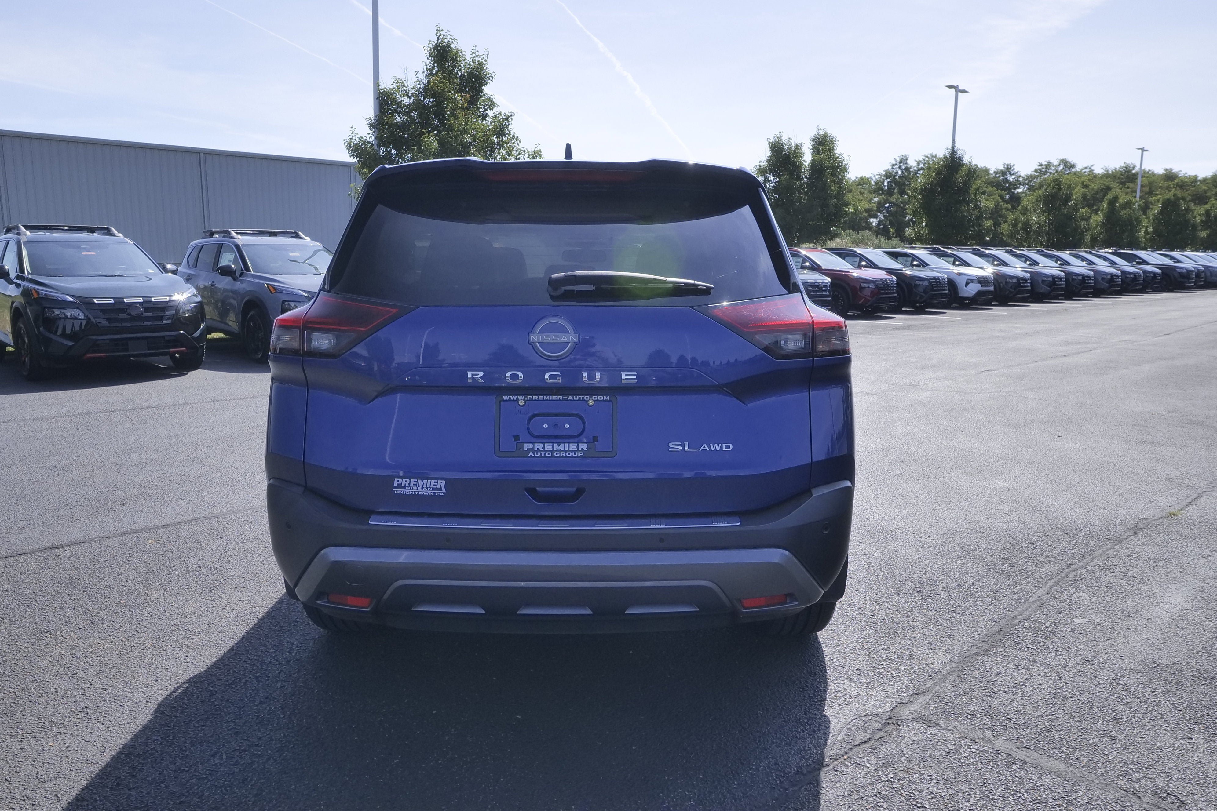 Used 2022 Nissan Rogue SL w/ SL Premium Package AWD/4WD image 7
