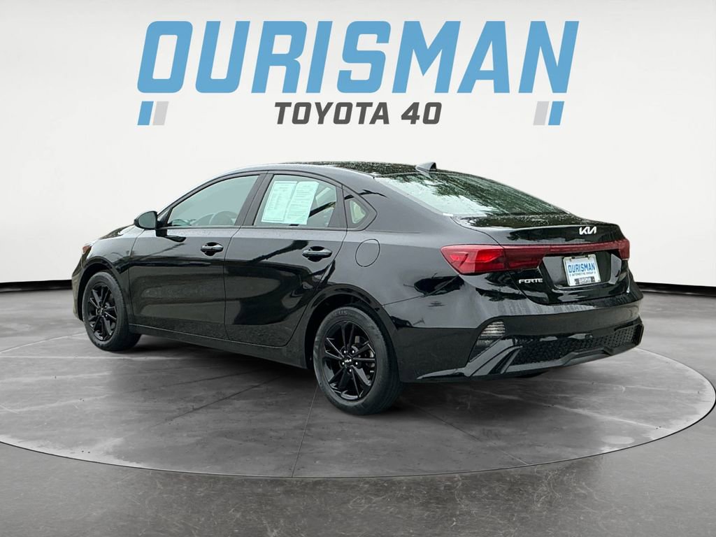 Used 2023 Kia Forte LXS image 5
