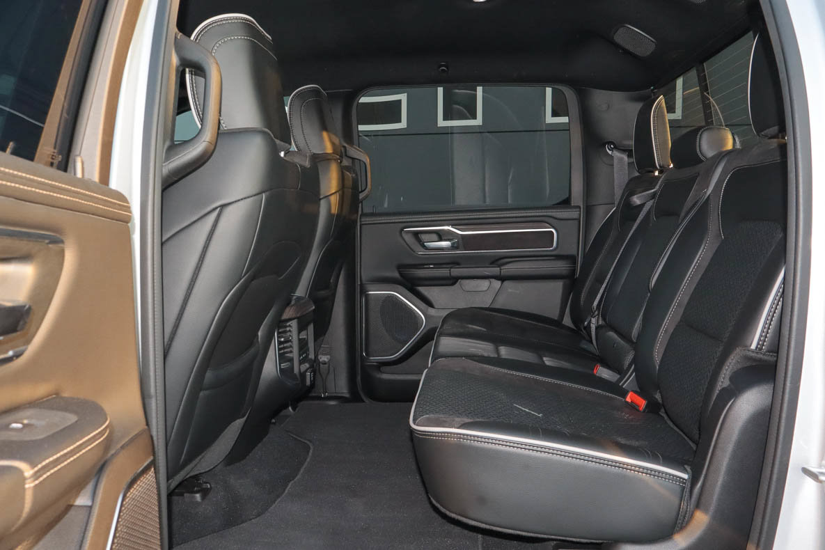 Used 2026 RAM 1500 Laramie AWD/4WD image 8