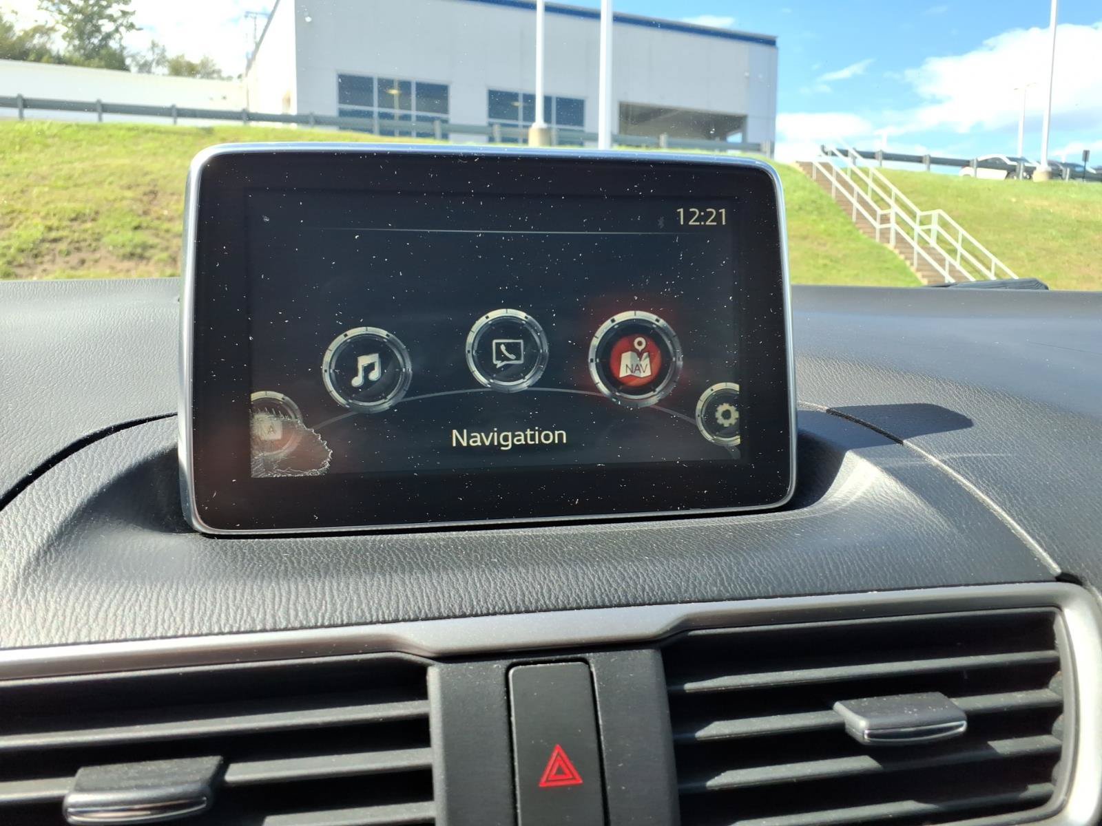 Used 2016 MAZDA MAZDA3 i Sport FWD image 31