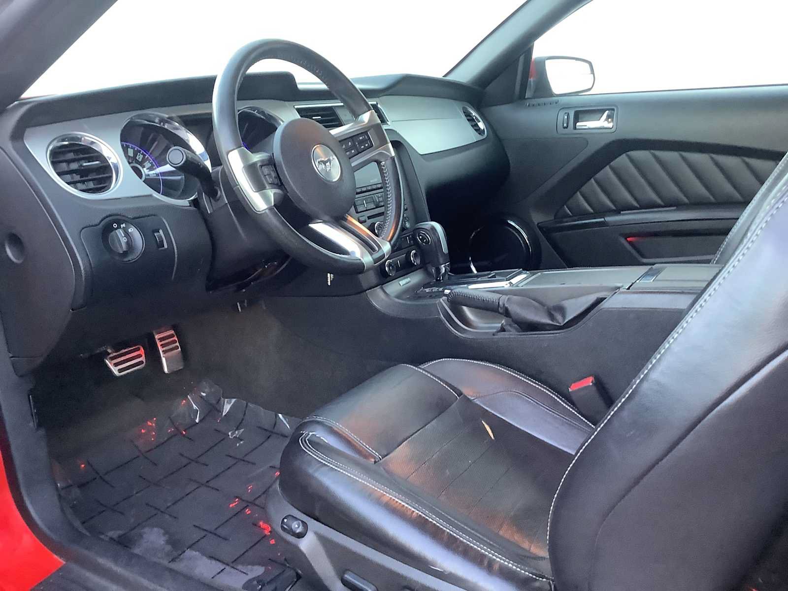 Used 2014 Ford Mustang Premium w/ Equipment Group 201A RWD image 3