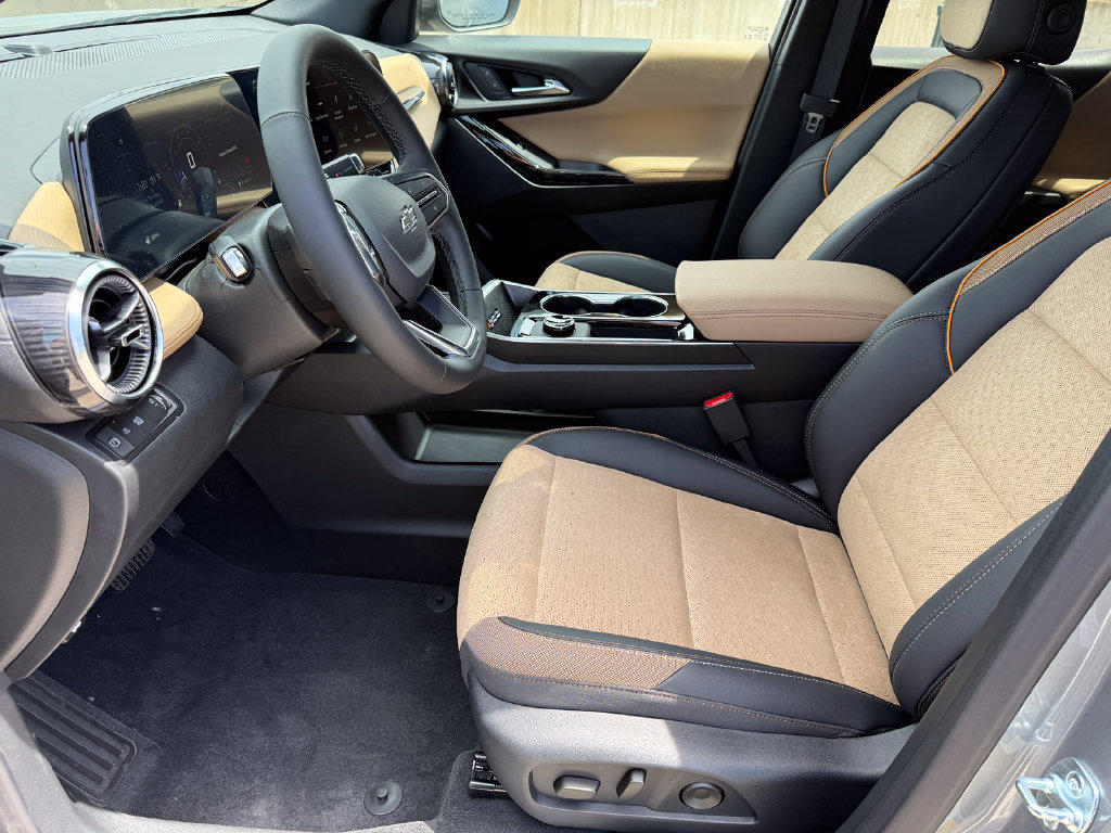 New 2027 Chevrolet Equinox ACTIV FWD image 14