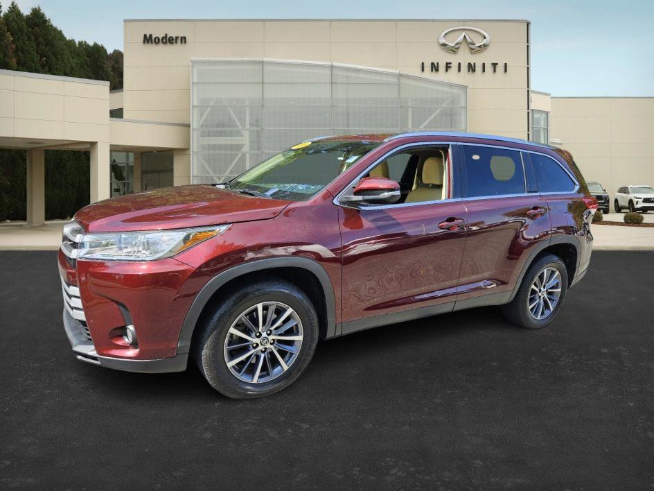 Used 2019 Toyota Highlander XLE