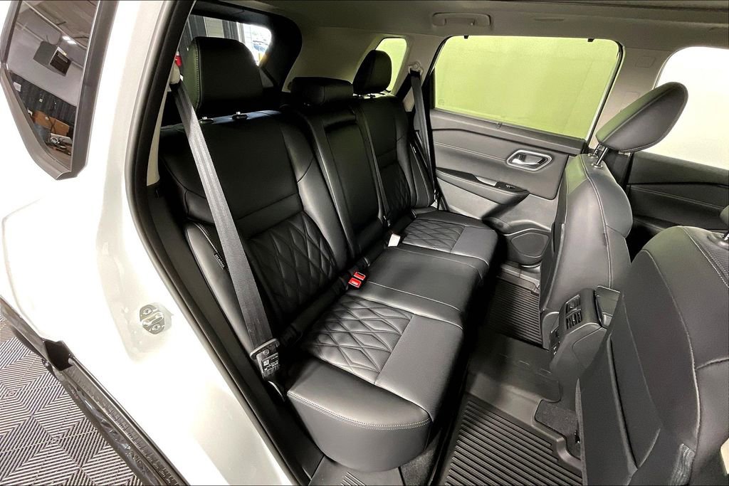New 2026 Nissan Rogue Platinum w/ Platinum Premium Package image 22