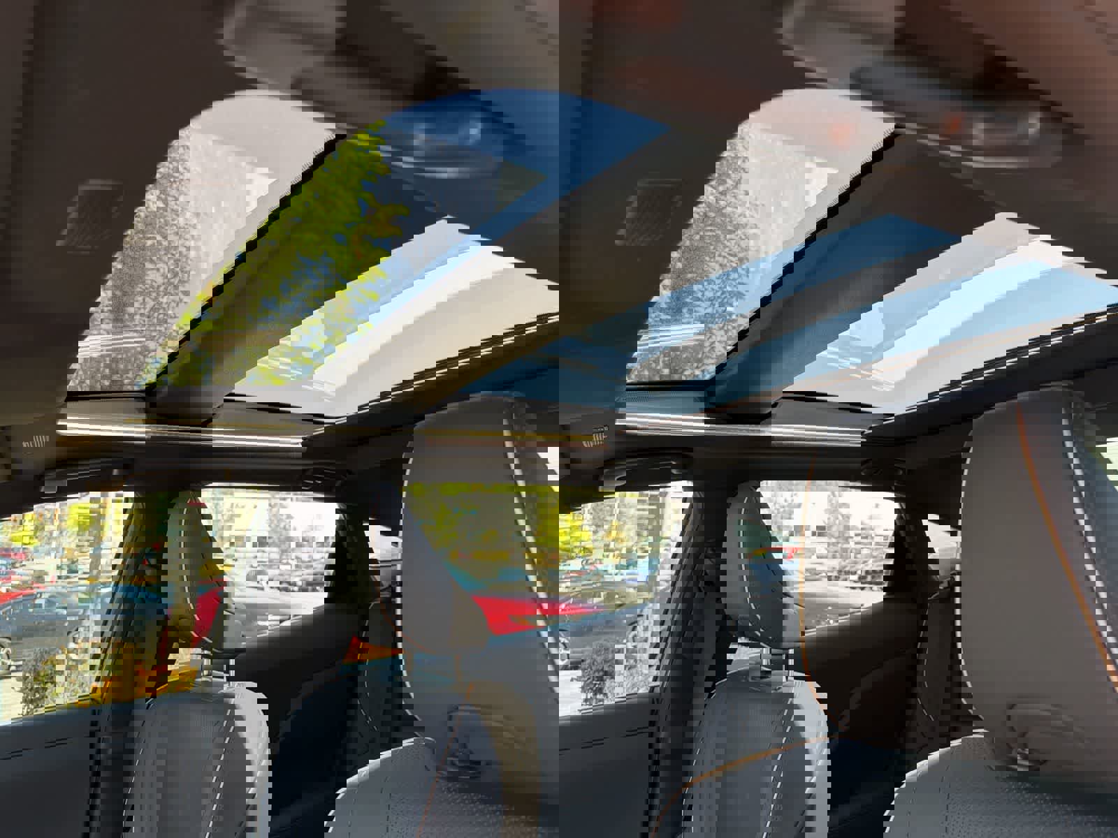 Used 2023 Toyota Crown Limited image 19