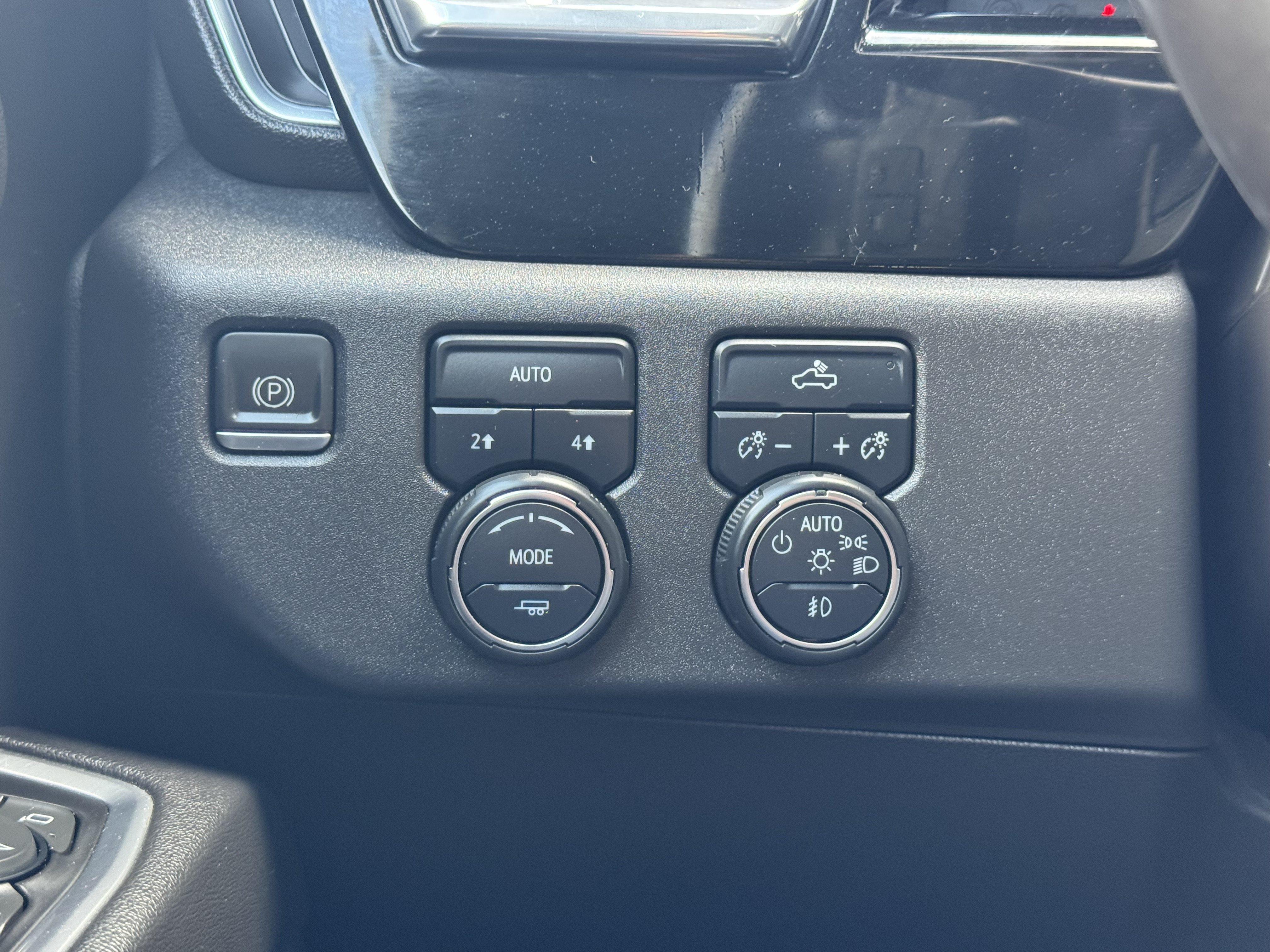 Certified 2022 Chevrolet Silverado 1500 RST w/ All Star Edition Plus AWD/4WD image 33
