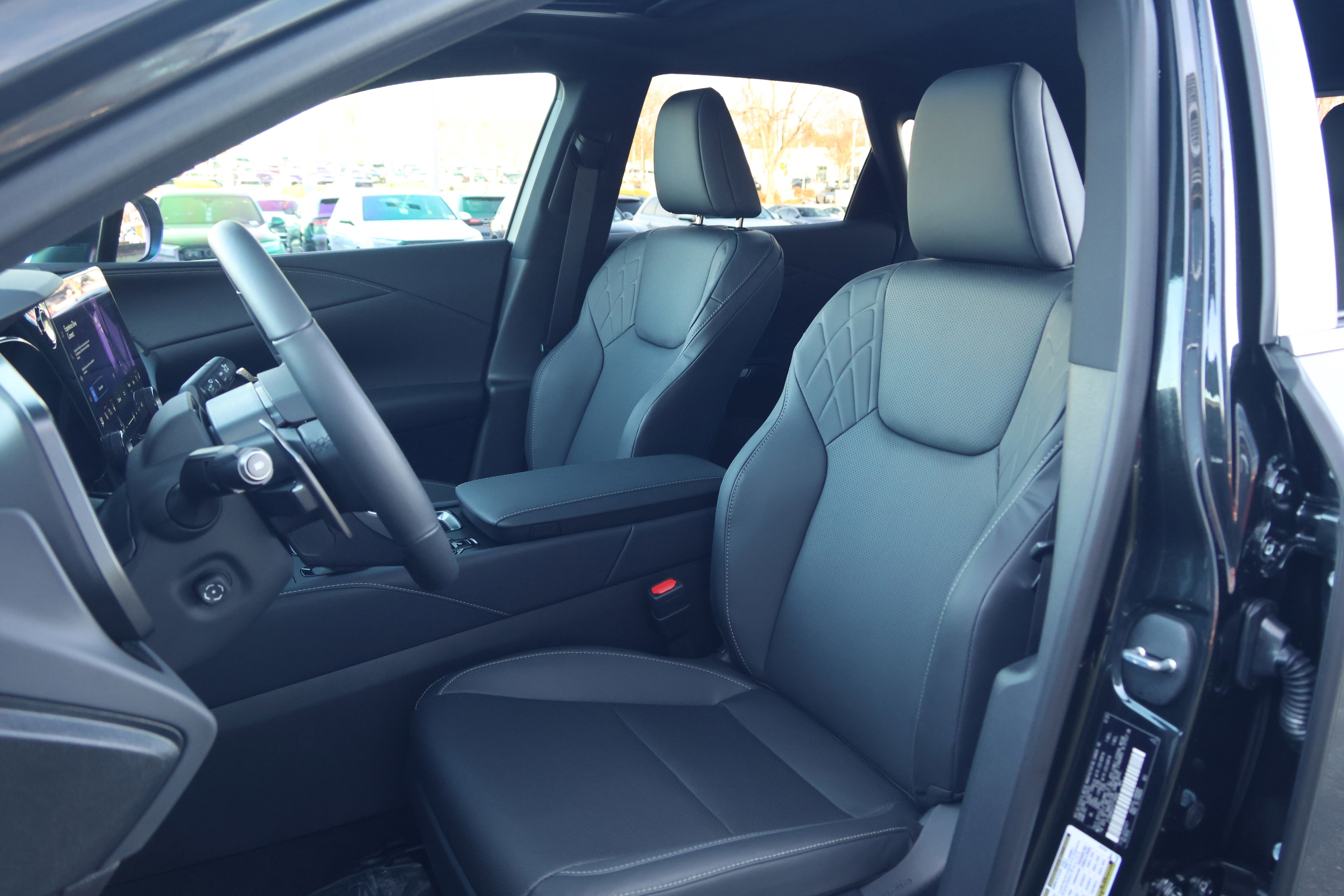 Certified 2026 Lexus RX 350h w/ Convenience Package image 34