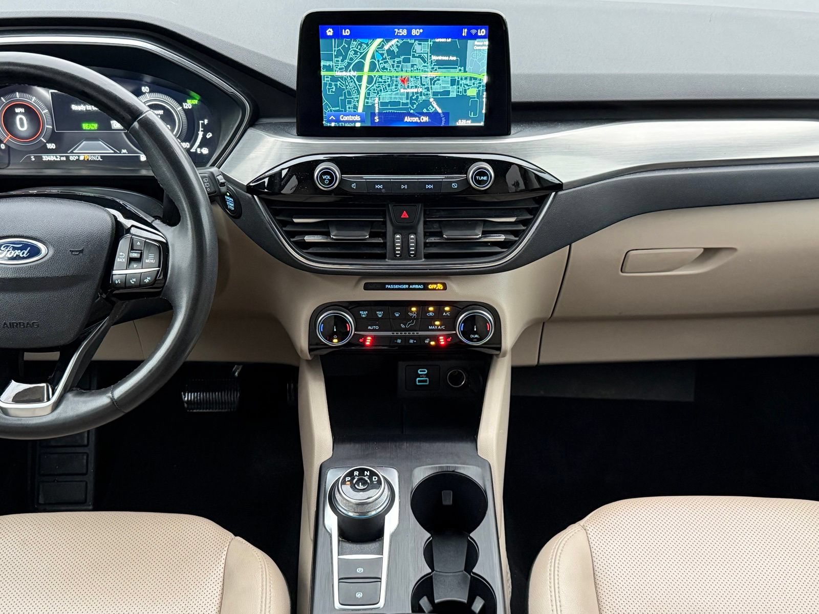 Used 2022 Ford Escape Titanium FWD image 18