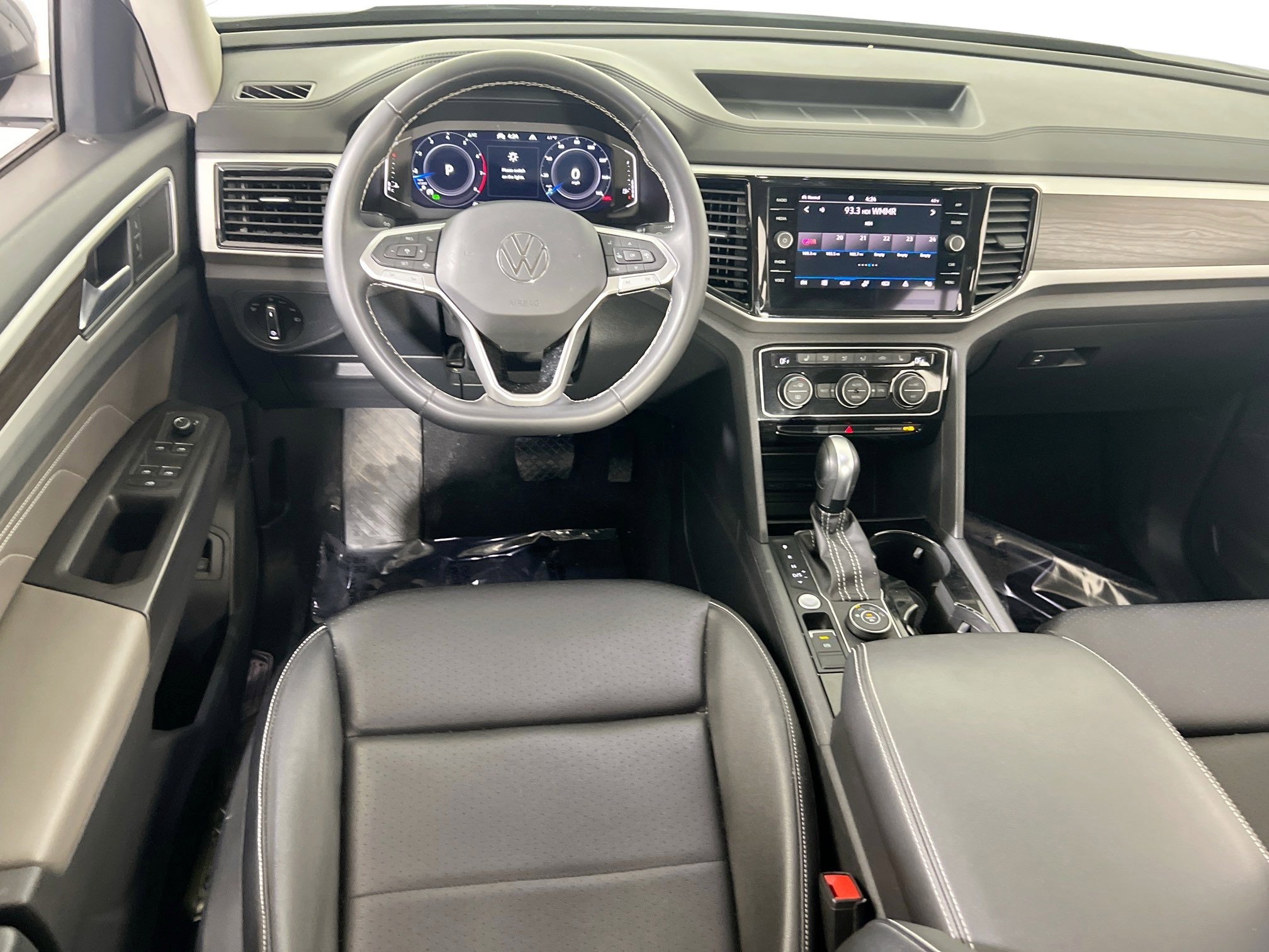 Used 2023 Volkswagen Atlas SE image 21