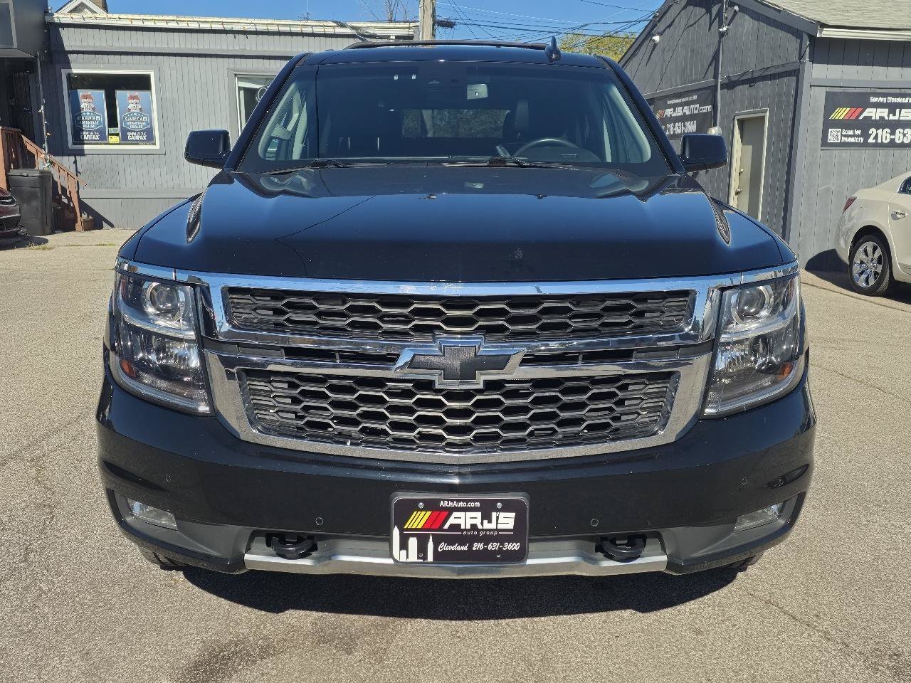 Used 2017 Chevrolet Tahoe LT AWD/4WD image 2