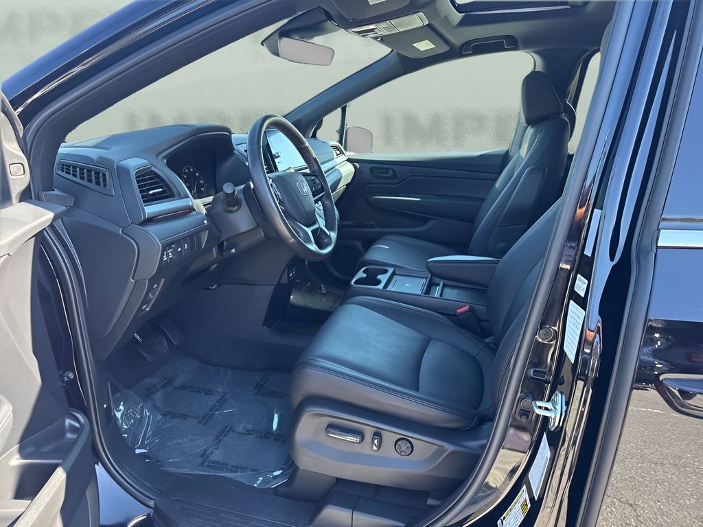 Used 2025 Honda Odyssey Sport-L image 9