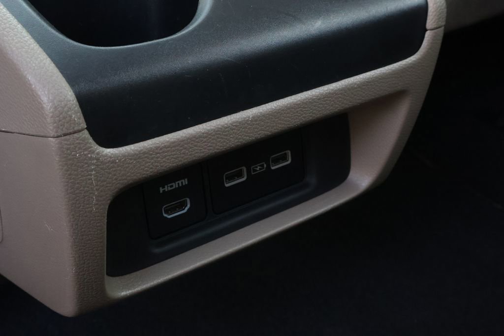 Used 2022 Honda Odyssey Touring image 43