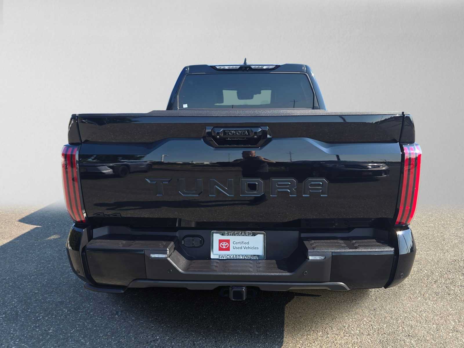 Certified 2026 Toyota Tundra Platinum AWD/4WD image 4