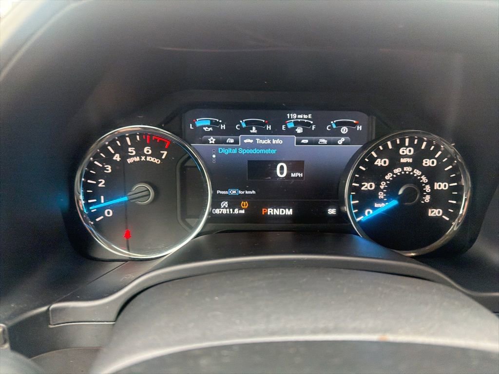 Used 2017 Ford F150 Lariat image 13