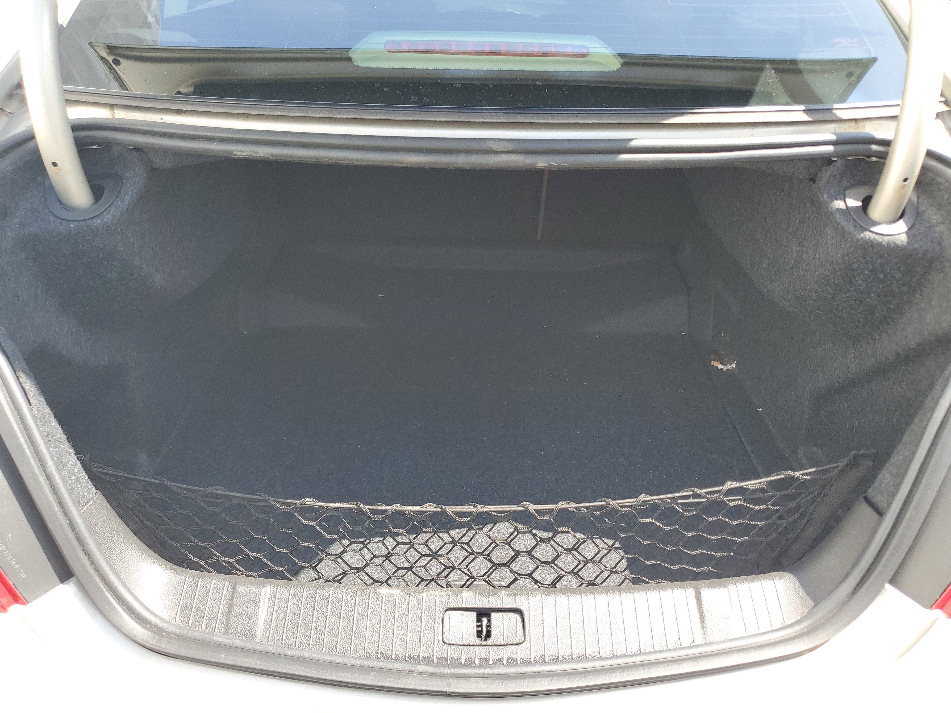 Used 2014 Buick LaCrosse Leather w/ Driver Confidence Package FWD image 10