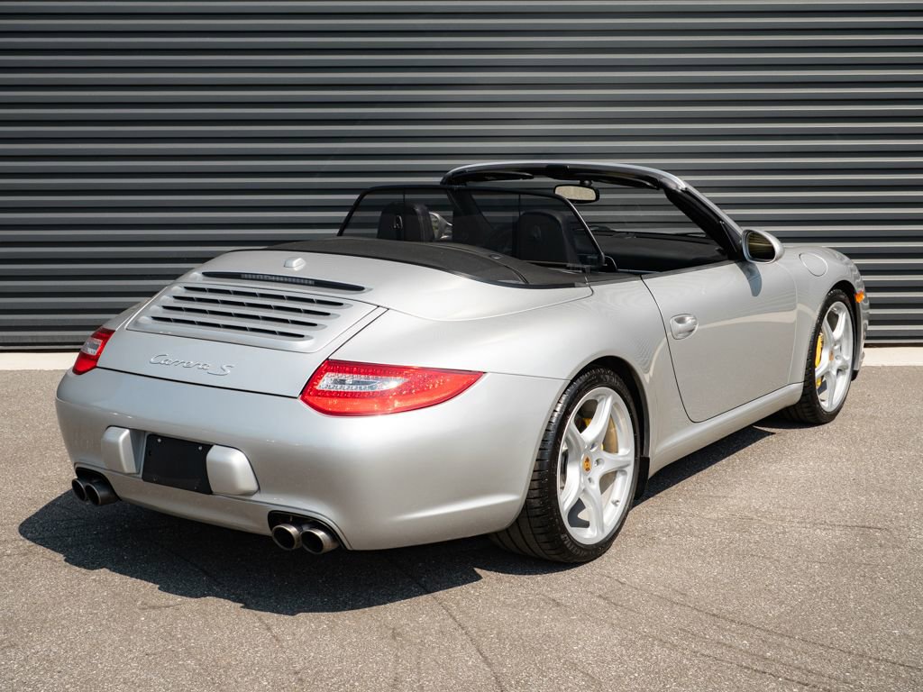 Used 2010 Porsche 911 Carrera S RWD image 22