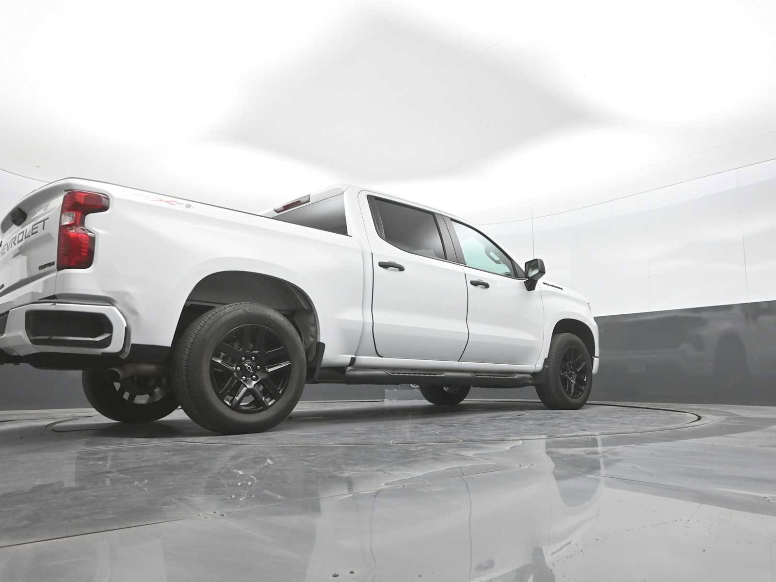 Used 2024 Chevrolet Silverado 1500 Custom w/ LPO, Dark Essentials Package AWD/4WD image 39
