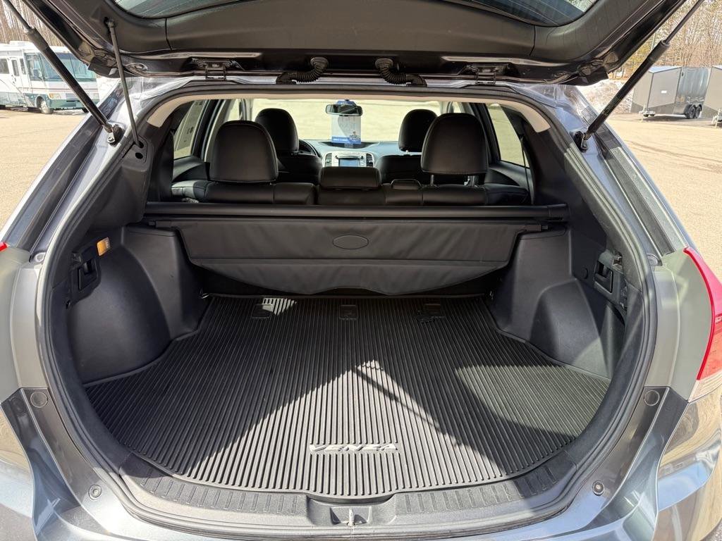 Used 2015 Toyota Venza XLE AWD/4WD image 14
