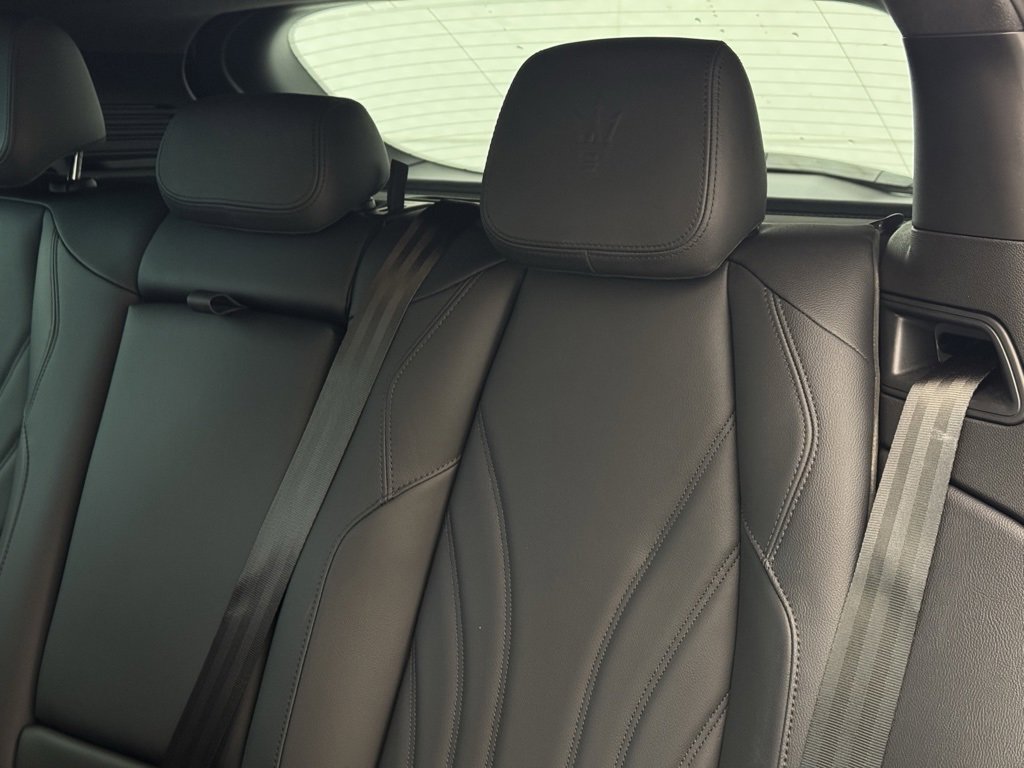 Used 2024 Maserati Grecale GT image 15