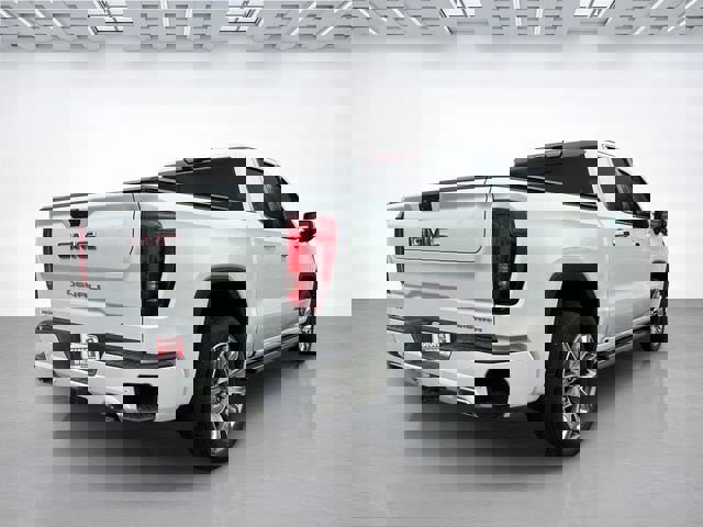 Used 2024 GMC Sierra 1500 Denali AWD/4WD image 4