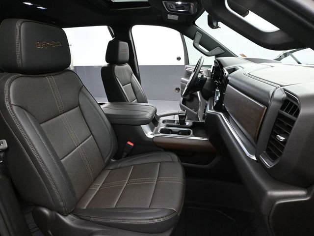 Used 2024 Chevrolet Silverado 1500 High Country w/ High Country Premium Package image 55