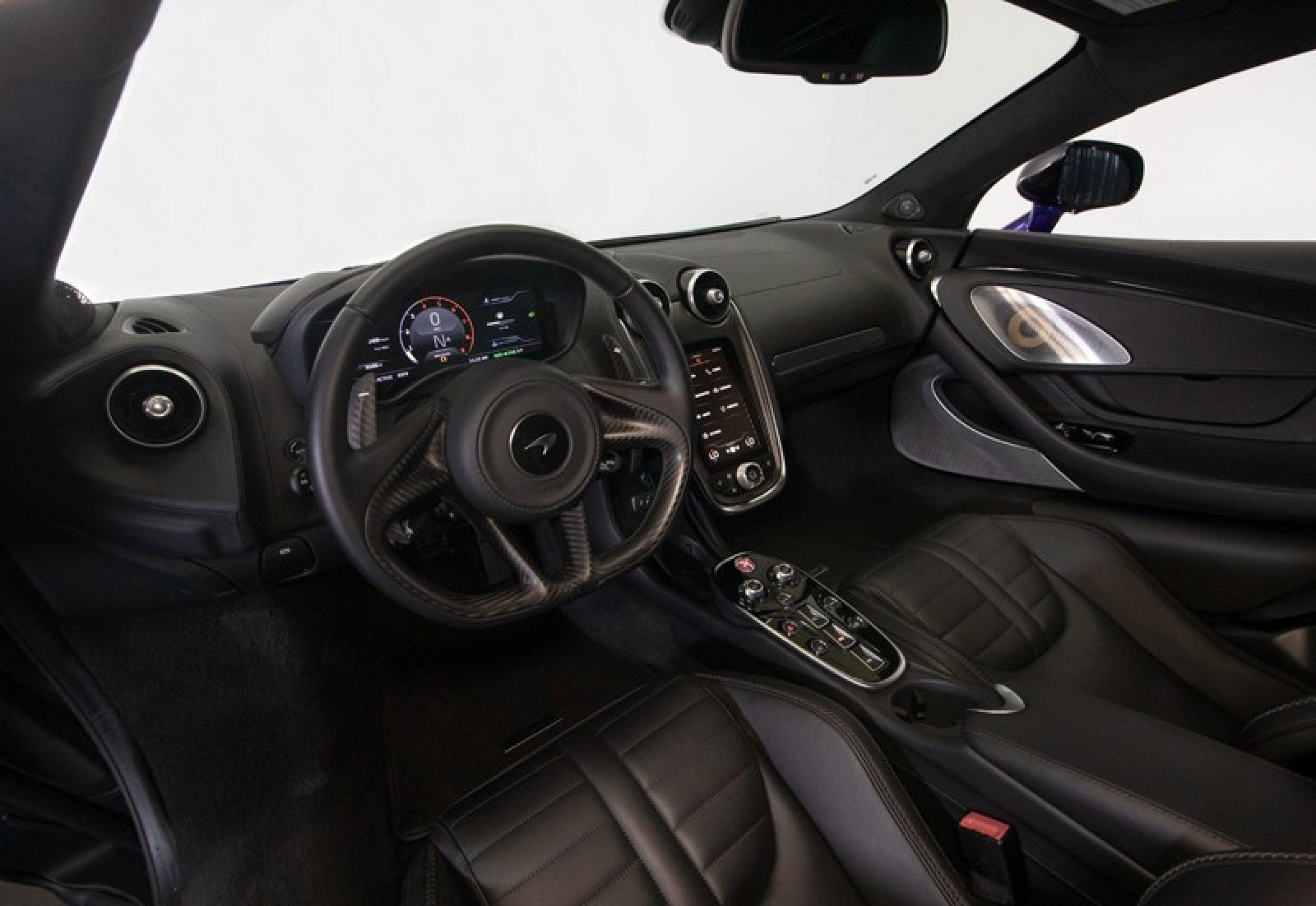 Used 2025 McLaren GTS image 5