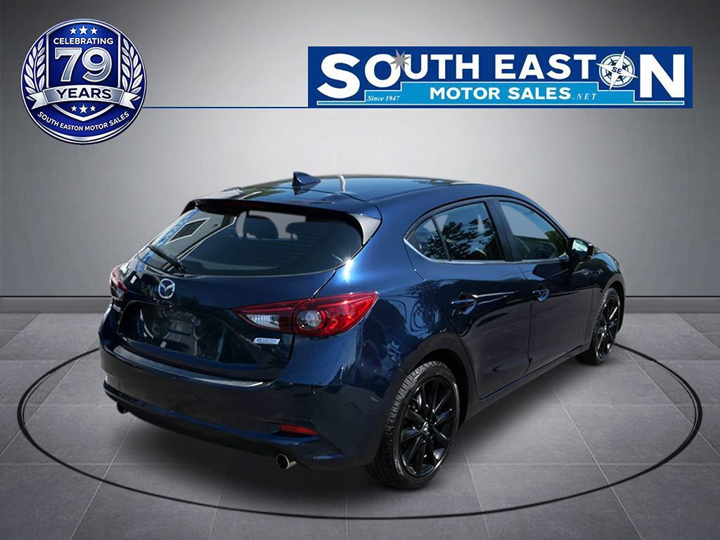 Used 2018 MAZDA MAZDA3 Touring FWD image 6