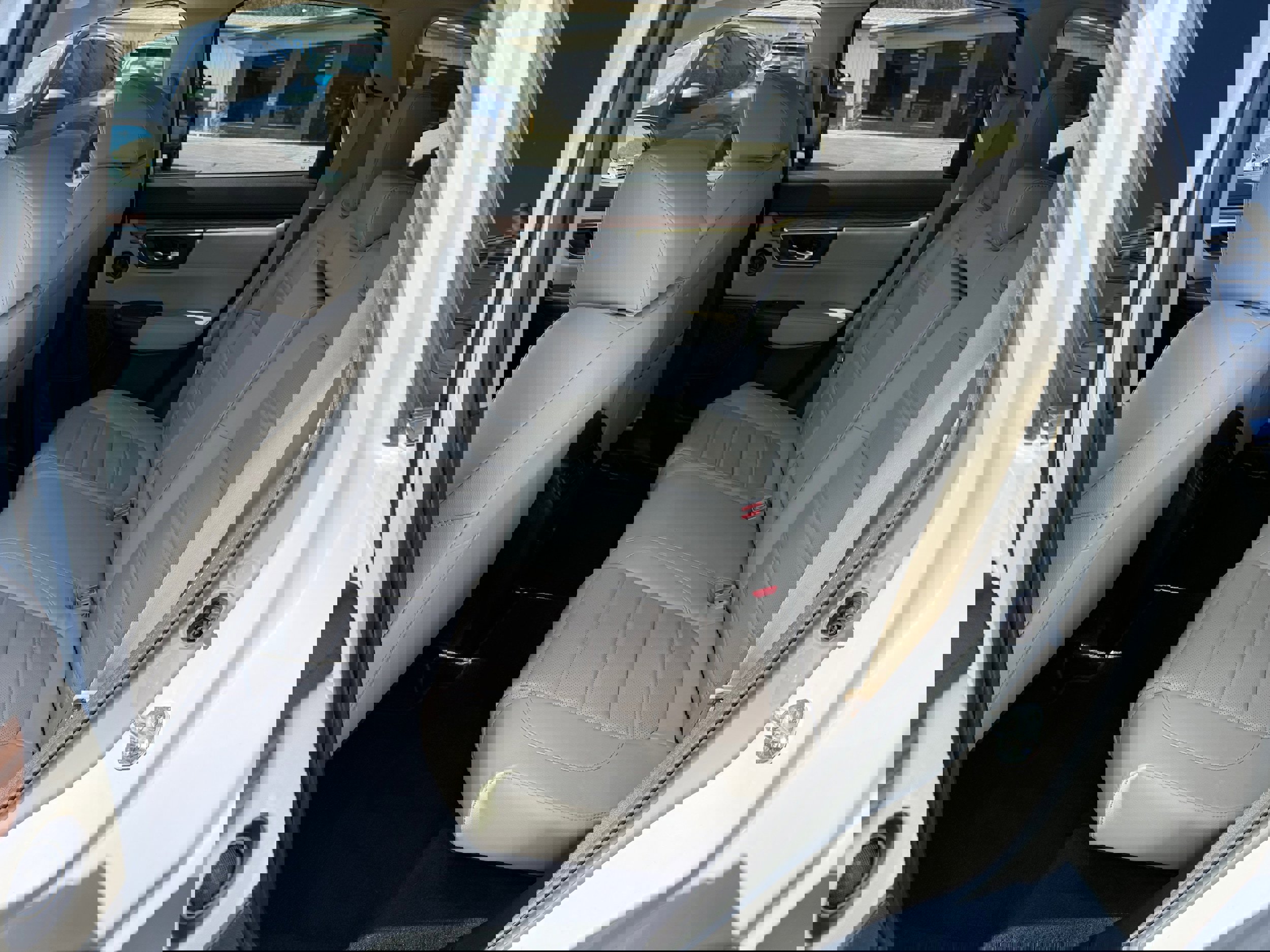 Used 2021 Honda CR-V EX-L image 7