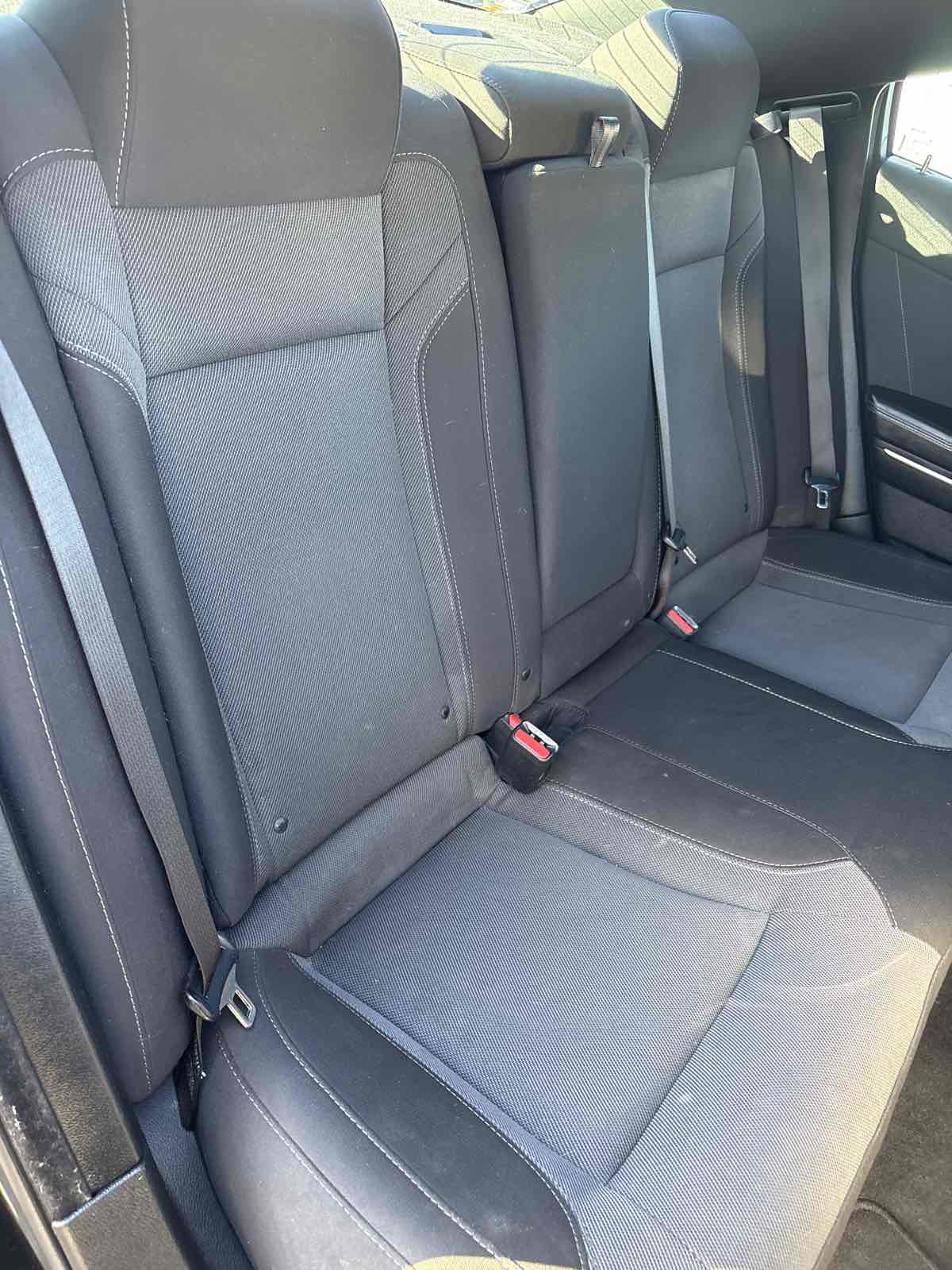 Used 2019 Dodge Charger SXT image 17