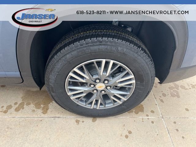 New 2026 Chevrolet Traverse LT w/ Driver Confidence Package FWD image 10