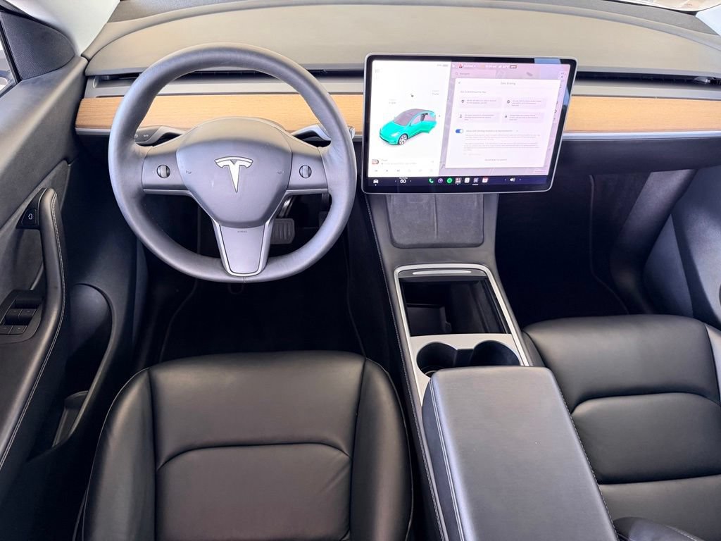 Used 2021 Tesla Model Y Long Range AWD/4WD image 15