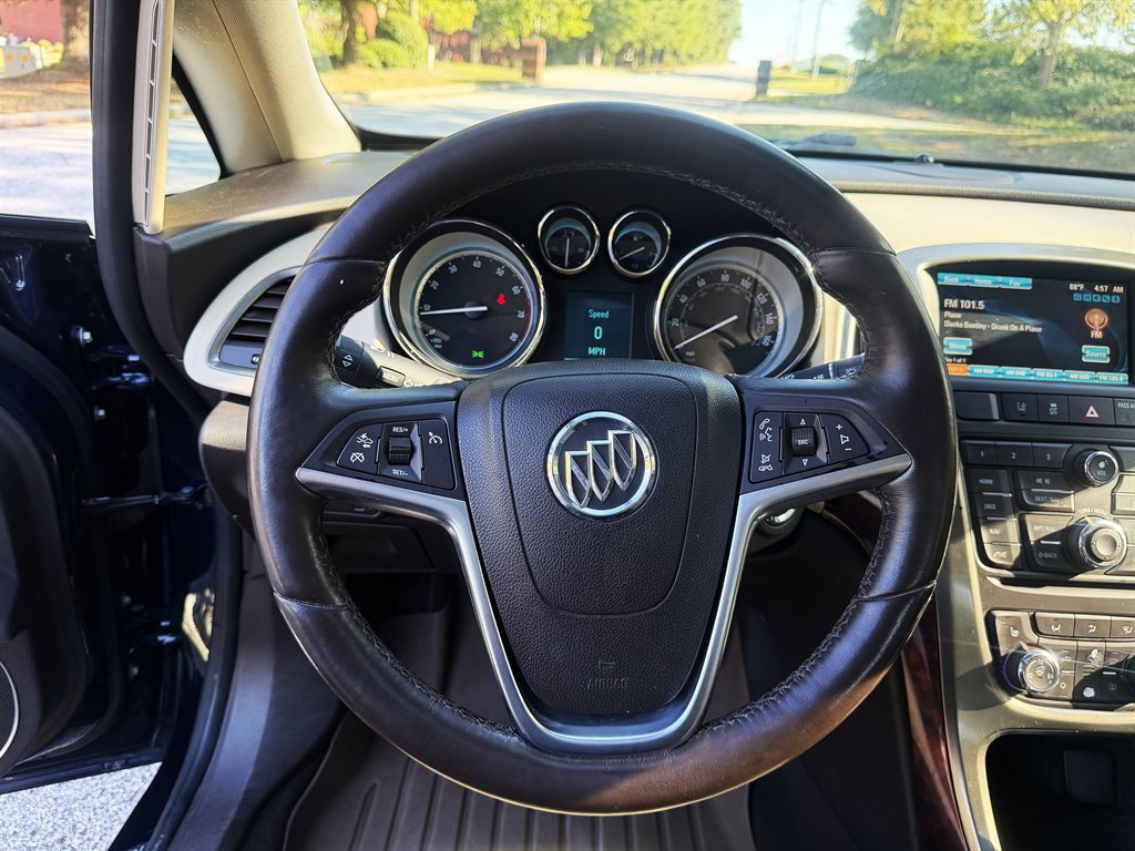 Used 2016 Buick Verano Premium w/ Driver Confidence Package FWD image 10