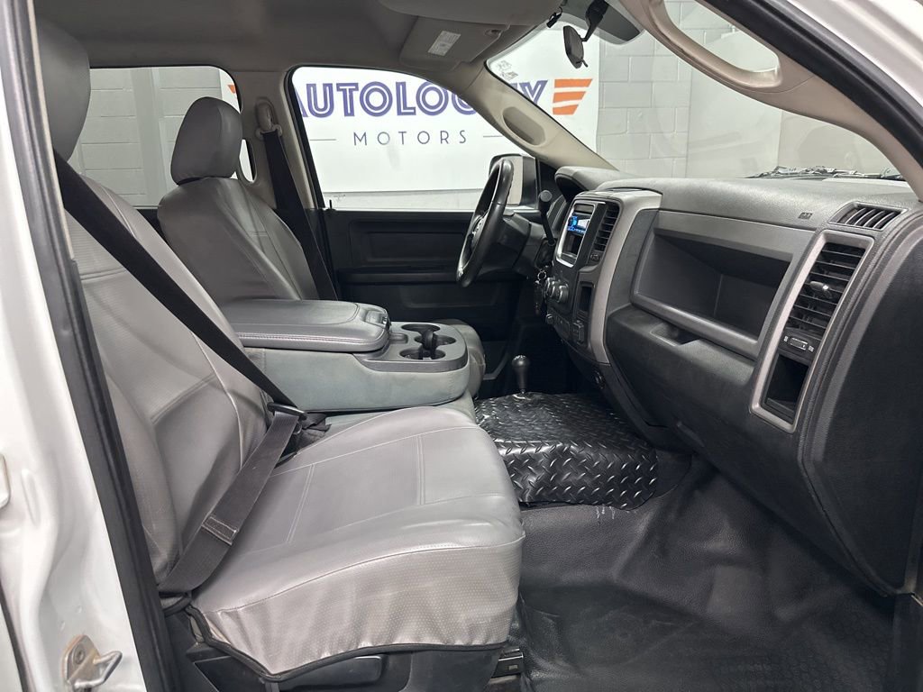 Used 2014 RAM 3500 Tradesman w/ Chrome Appearance Group image 24