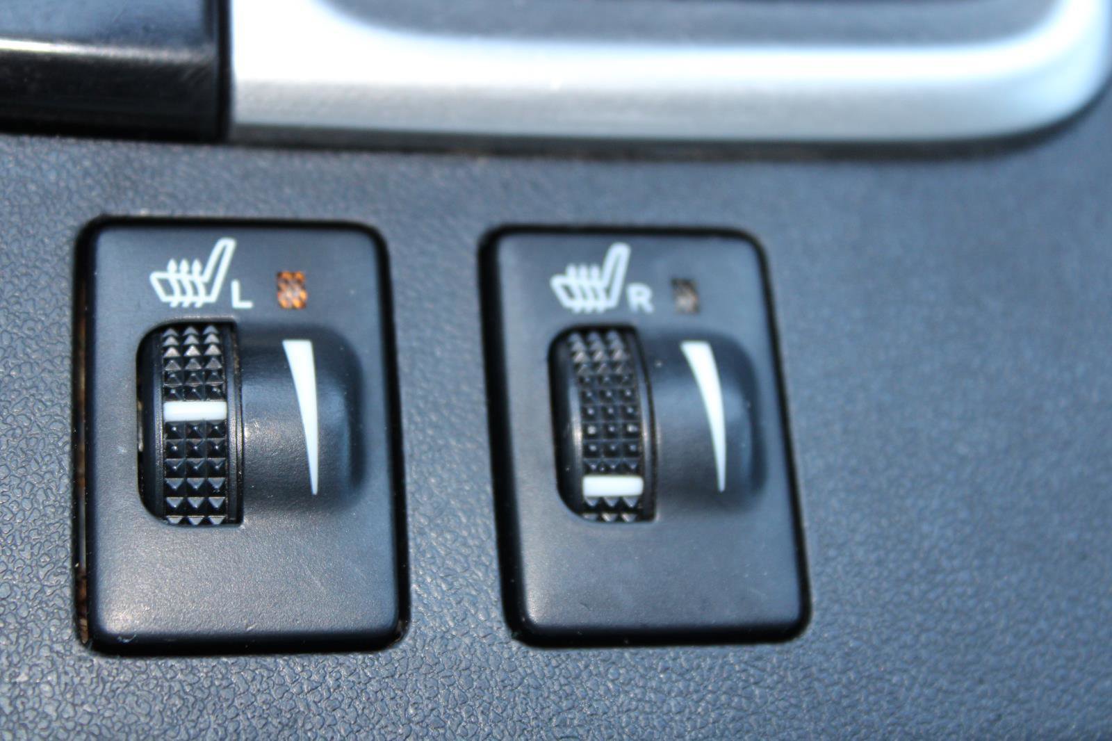 Used 2017 Toyota Highlander XLE image 24