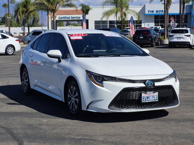 Used 2021 Toyota Corolla LE FWD image 3