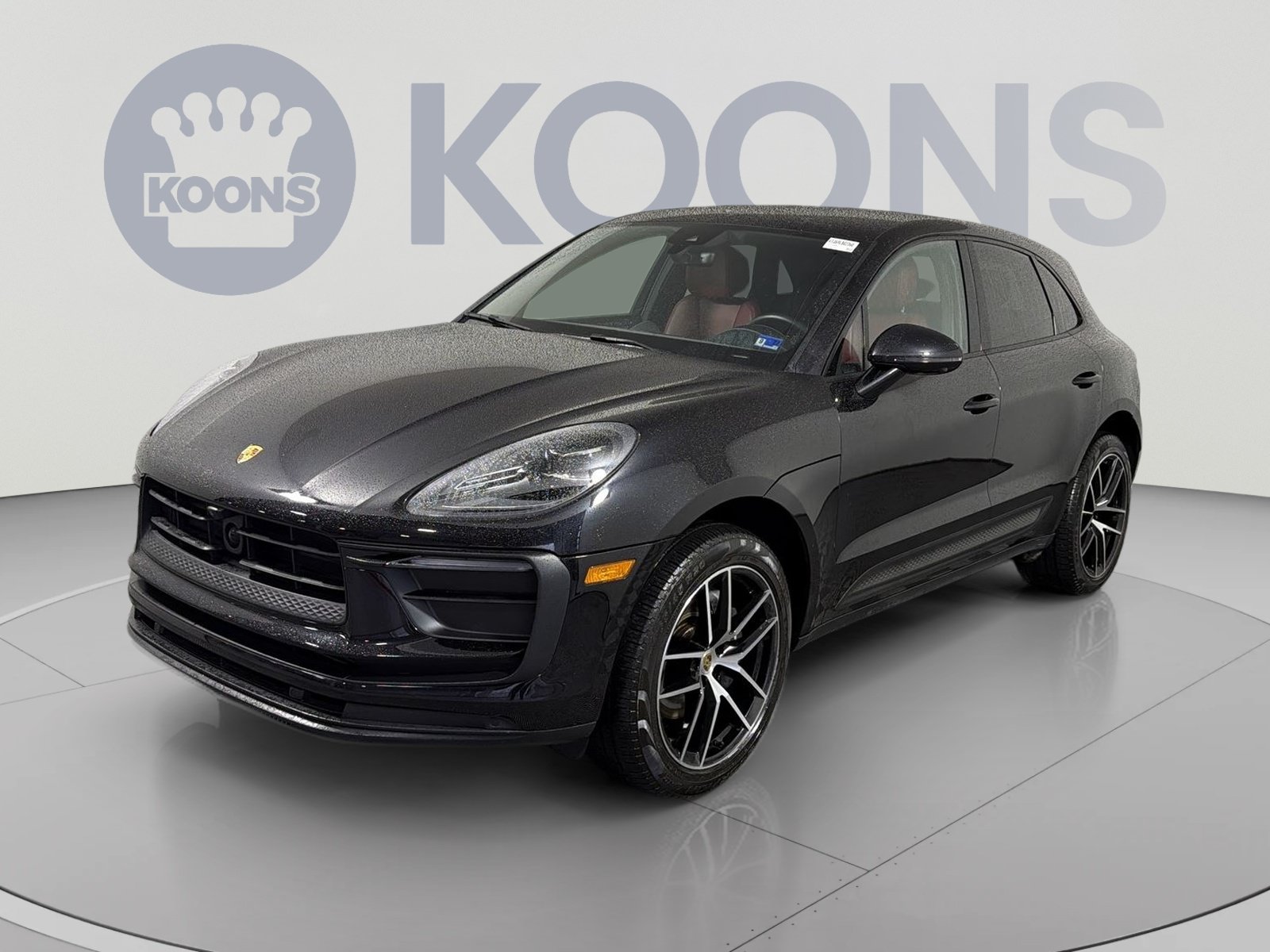 Used 2024 Porsche Macan Turbo AWD/4WD image 1