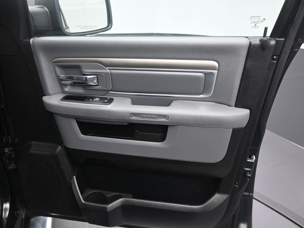 Used 2015 RAM 1500 Big Horn image 3