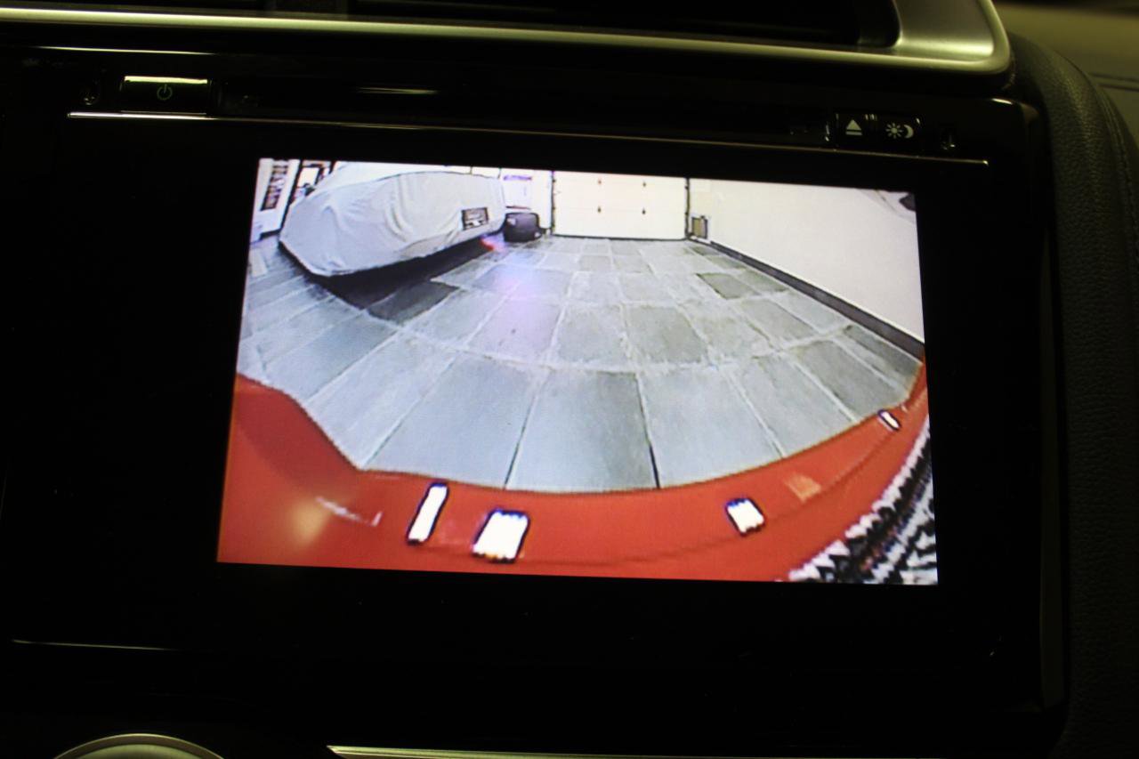 Used 2015 Honda Fit EX image 16