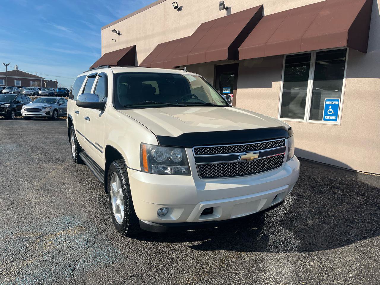 Used 2010 Chevrolet Suburban LTZ AWD/4WD image 2