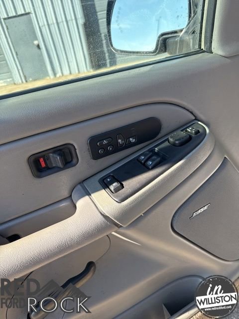 Used 2005 GMC Sierra 1500 SLT w/ Light Duty Power Package AWD/4WD image 10