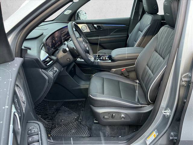 Used 2026 Buick Enclave Avenir w/ Super Cruise Package image 14