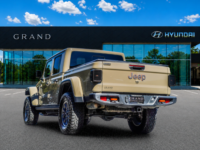 Used 2020 Jeep Gladiator Mojave AWD/4WD image 4