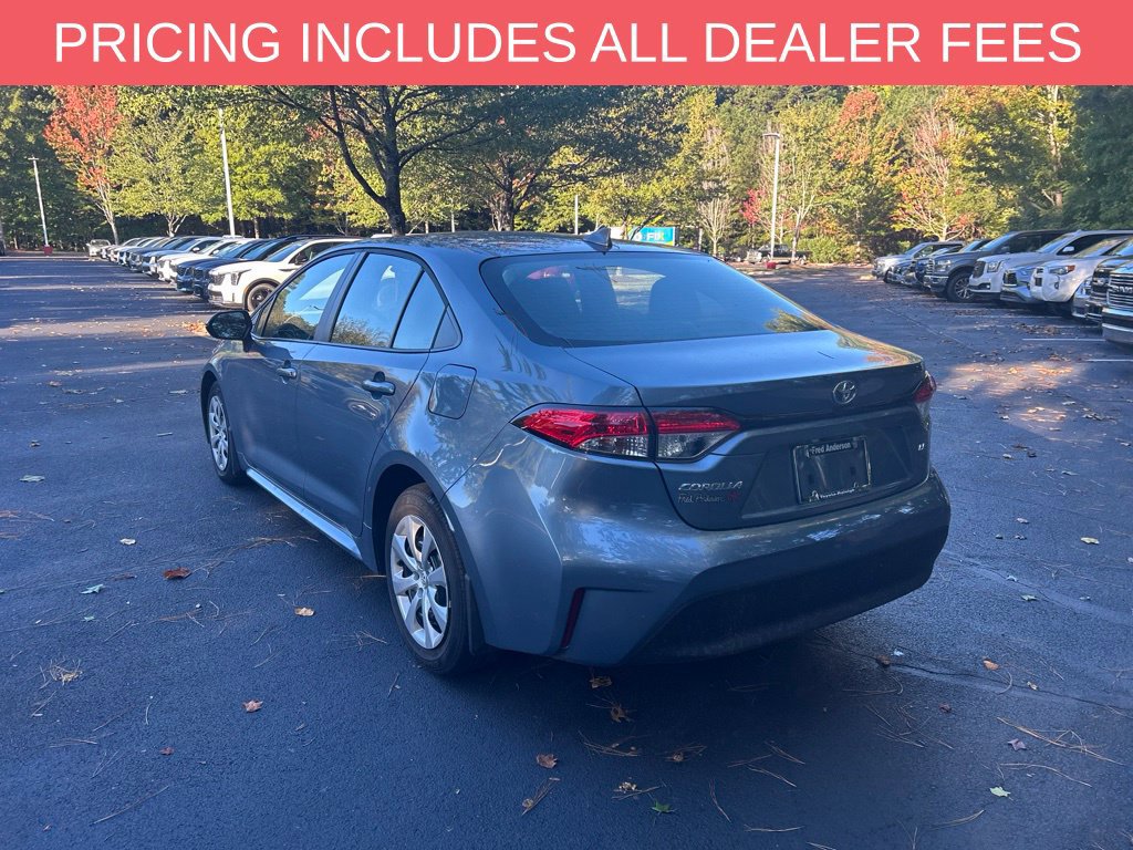 Used 2025 Toyota Corolla LE FWD image 6