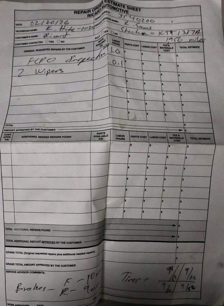 Used 2025 Toyota Tacoma SR5 image 5