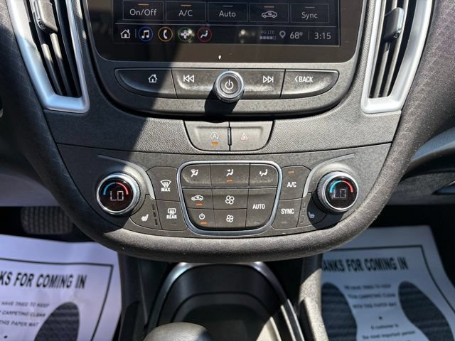 Used 2024 Chevrolet Malibu LT w/ Midnight Edition FWD image 18