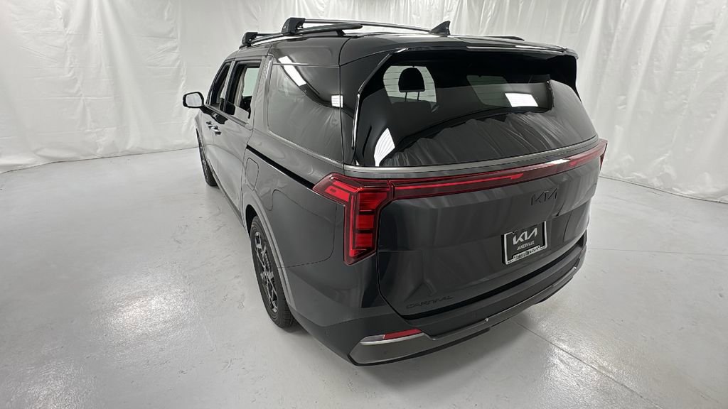 New 2026 Kia Carnival SX image 5
