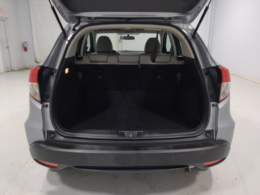 Used 2022 Honda HR-V LX image 29