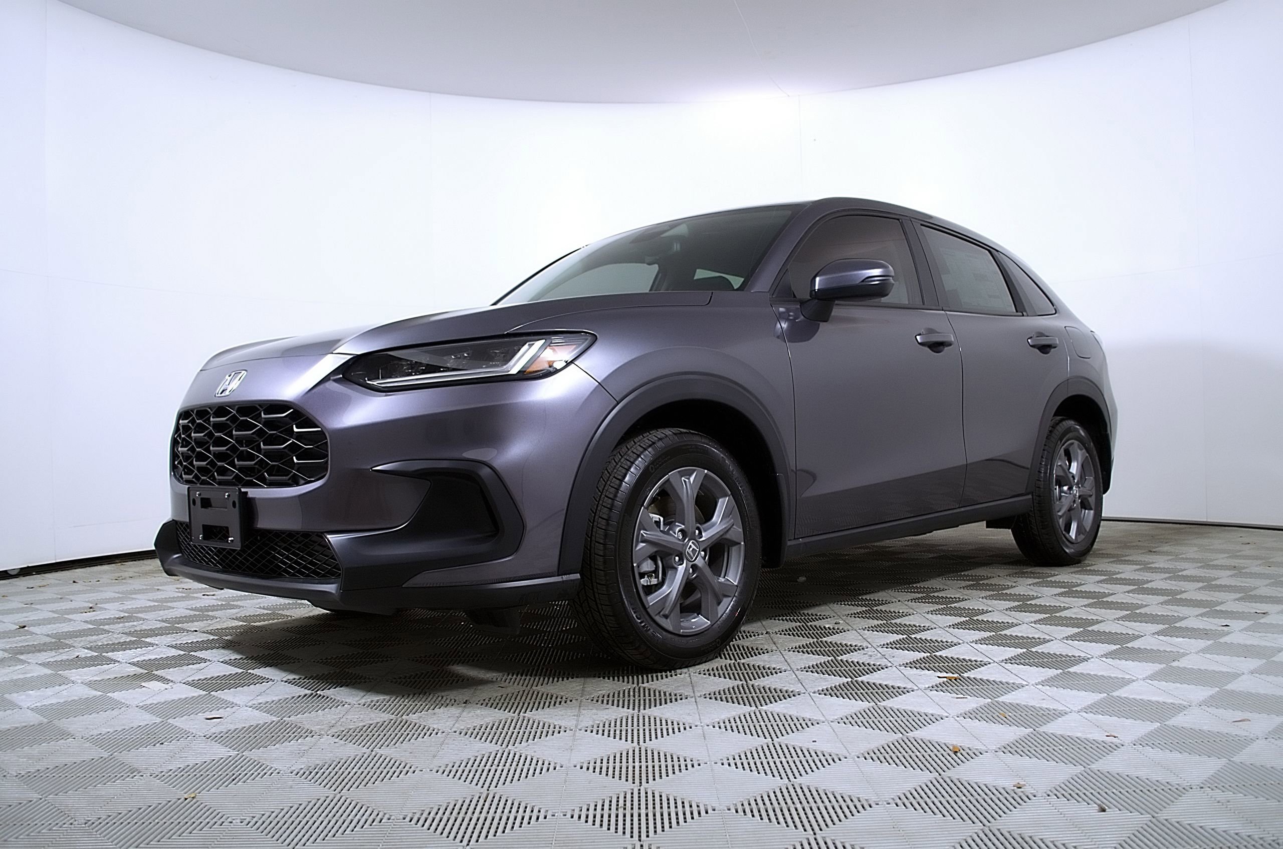 Used 2026 Honda HR-V LX image 2