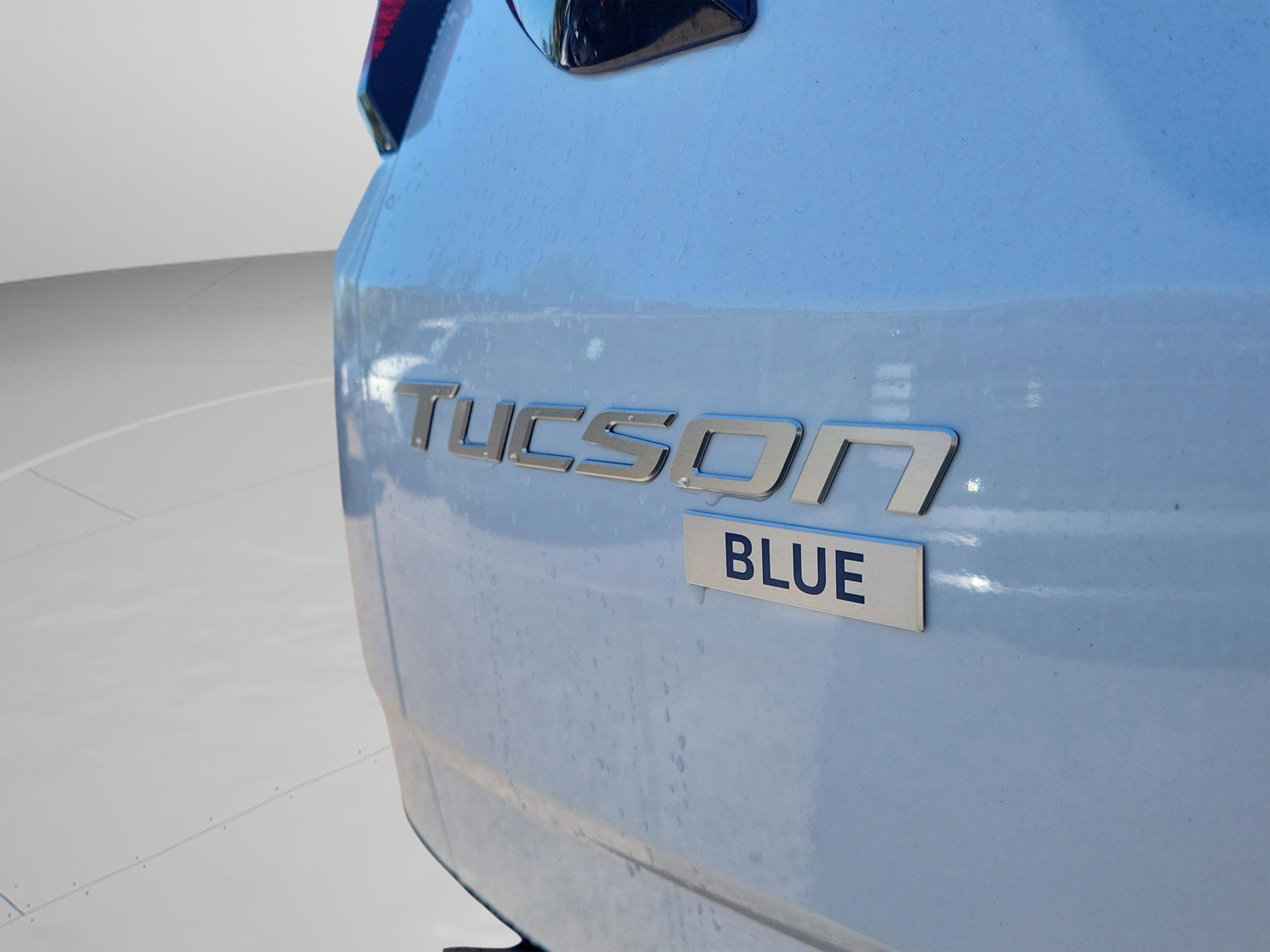 New 2026 Hyundai Tucson Blue SE image 25