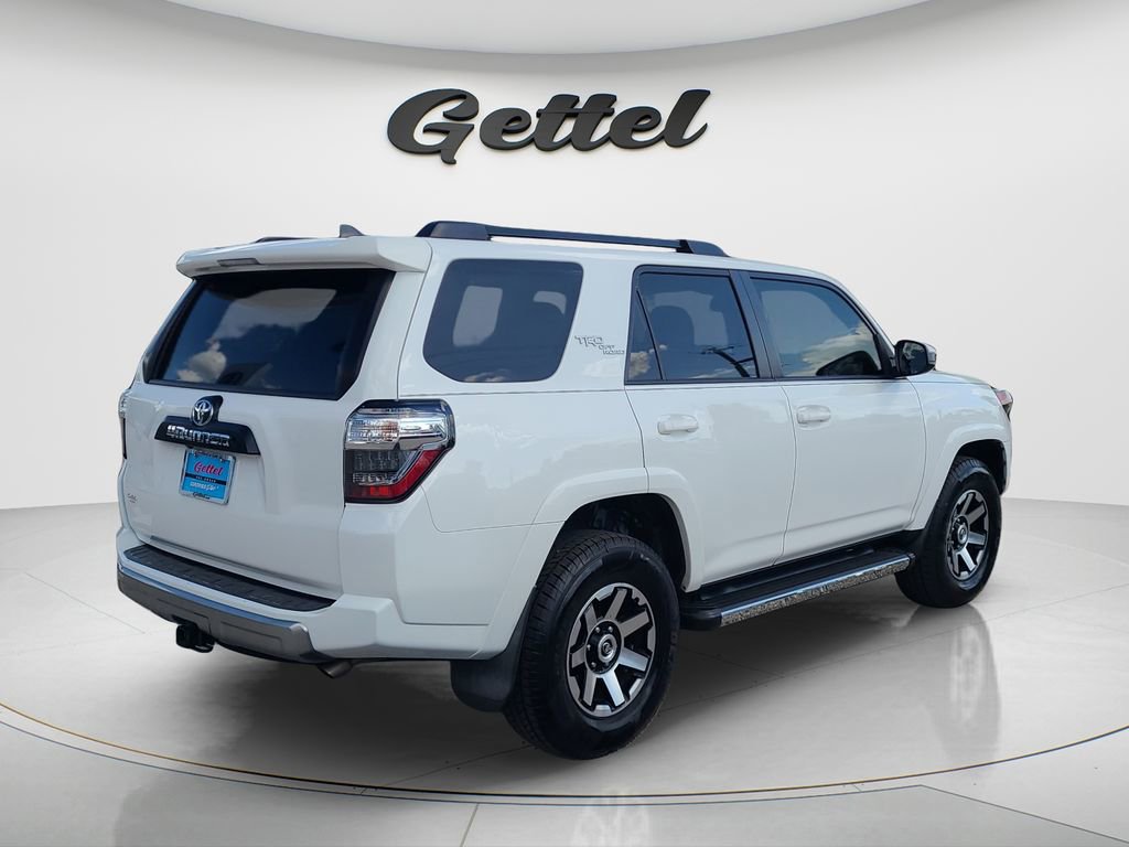 Used 2020 Toyota 4Runner TRD Off-Road image 5